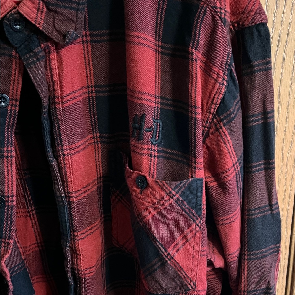 Harley-Davidson Red and Black Flannel - Picture 3 of 3